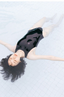 美女热舞